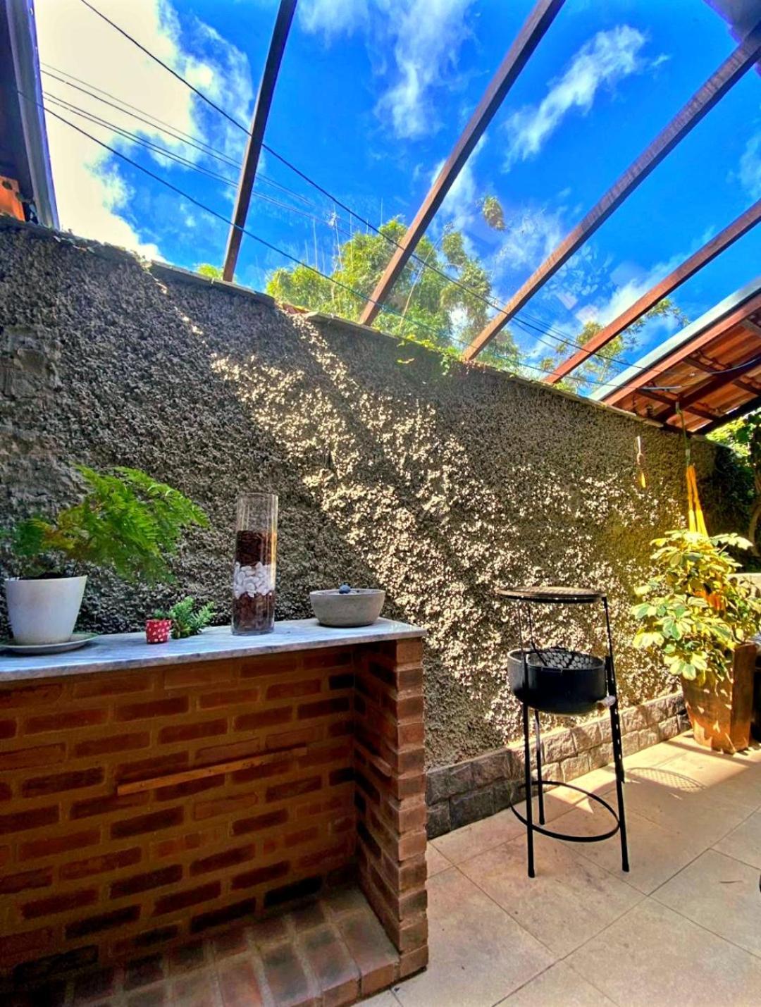 Recanto De Itaipava - Casa Com Forno De Pizza A Lenha, Churrasqueira, Pet Friendly, Equipada Para Ate 6 Pessoas, Em Meio A Natureza E Proxima Ao Centro Do Bairro Петрополіс Екстер'єр фото